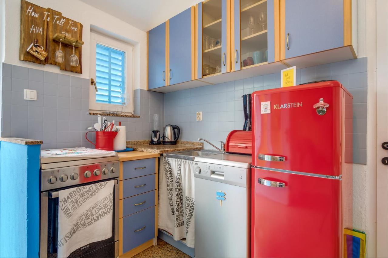 וולי לוסיניי Apartments Kastel מראה חיצוני תמונה
