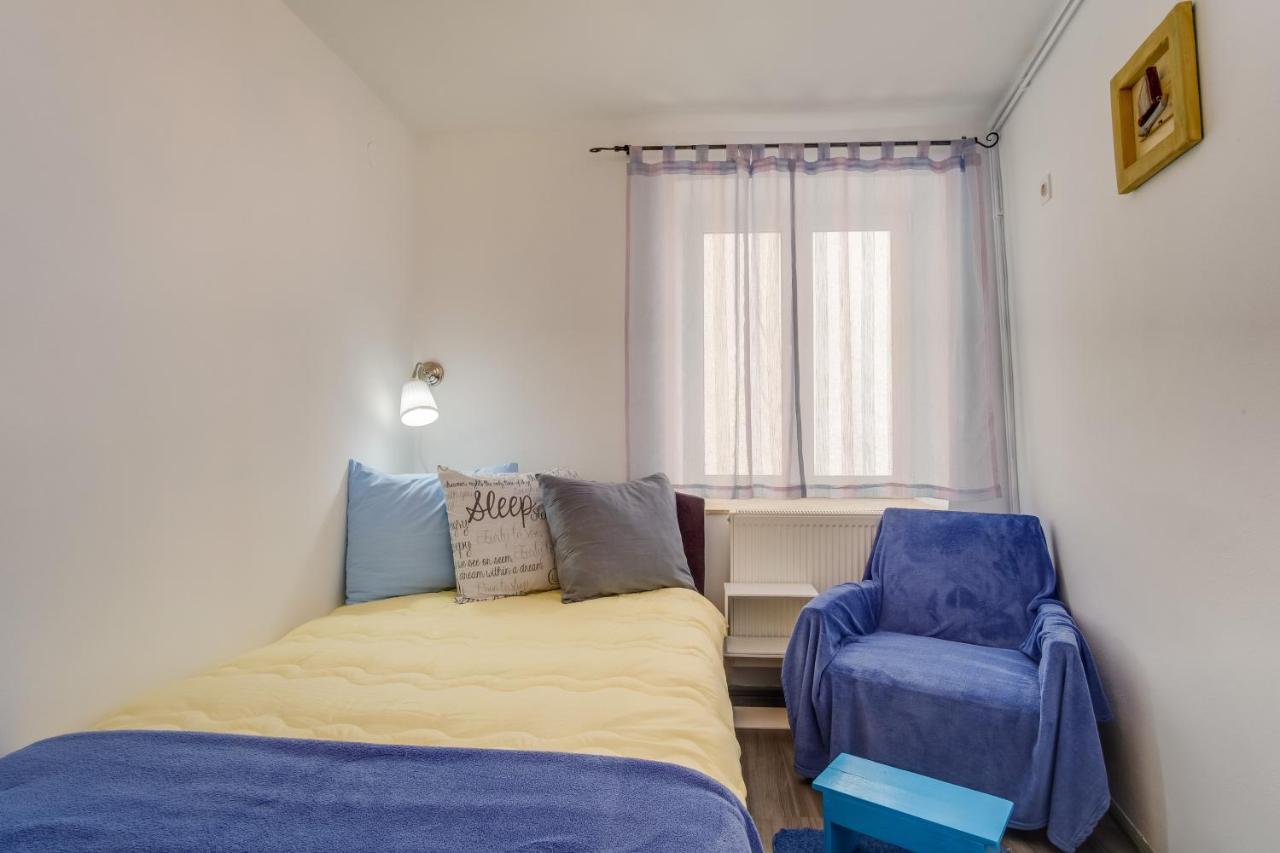 וולי לוסיניי Apartments Kastel מראה חיצוני תמונה